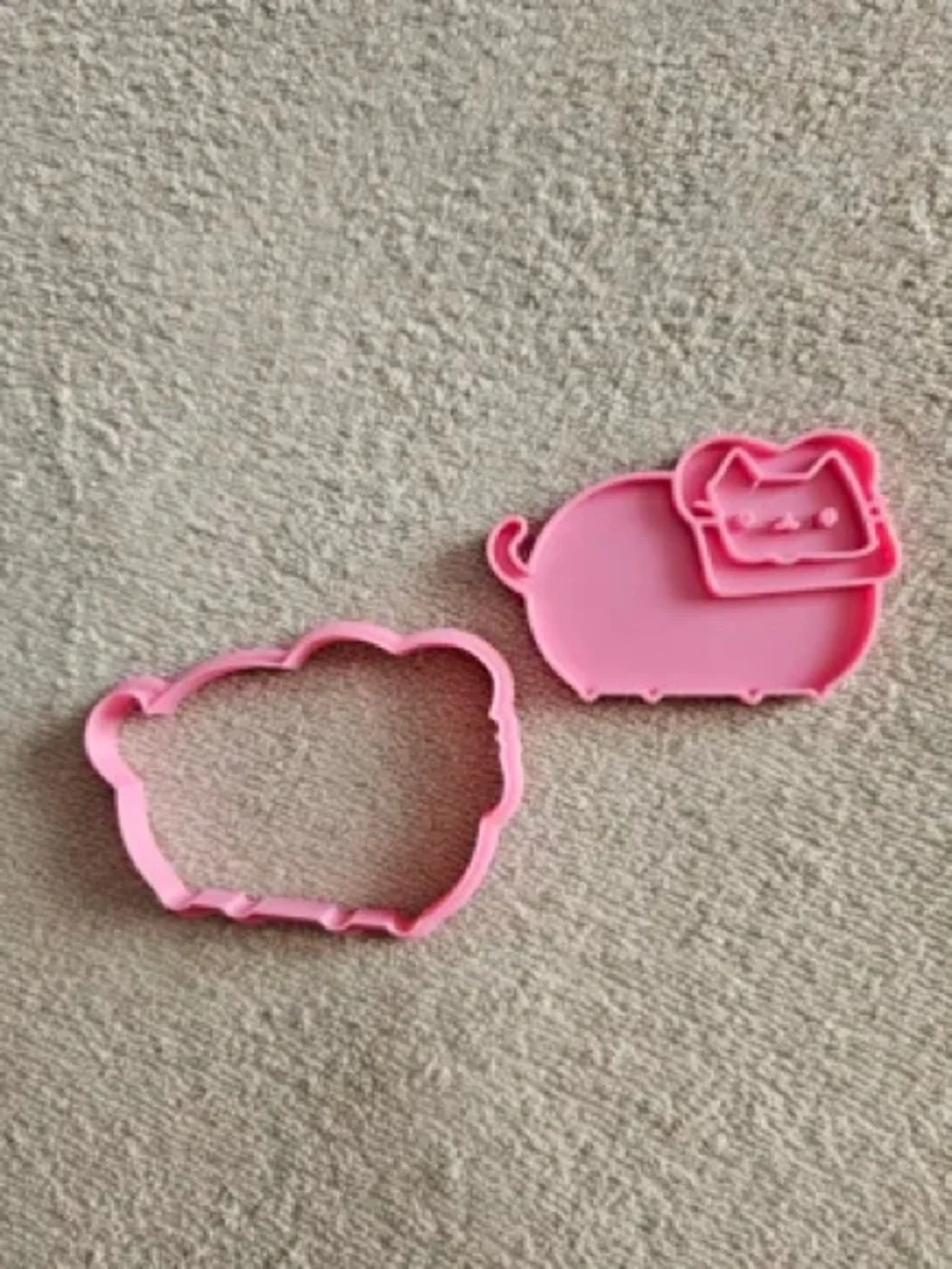 Pusheen cookie cutter